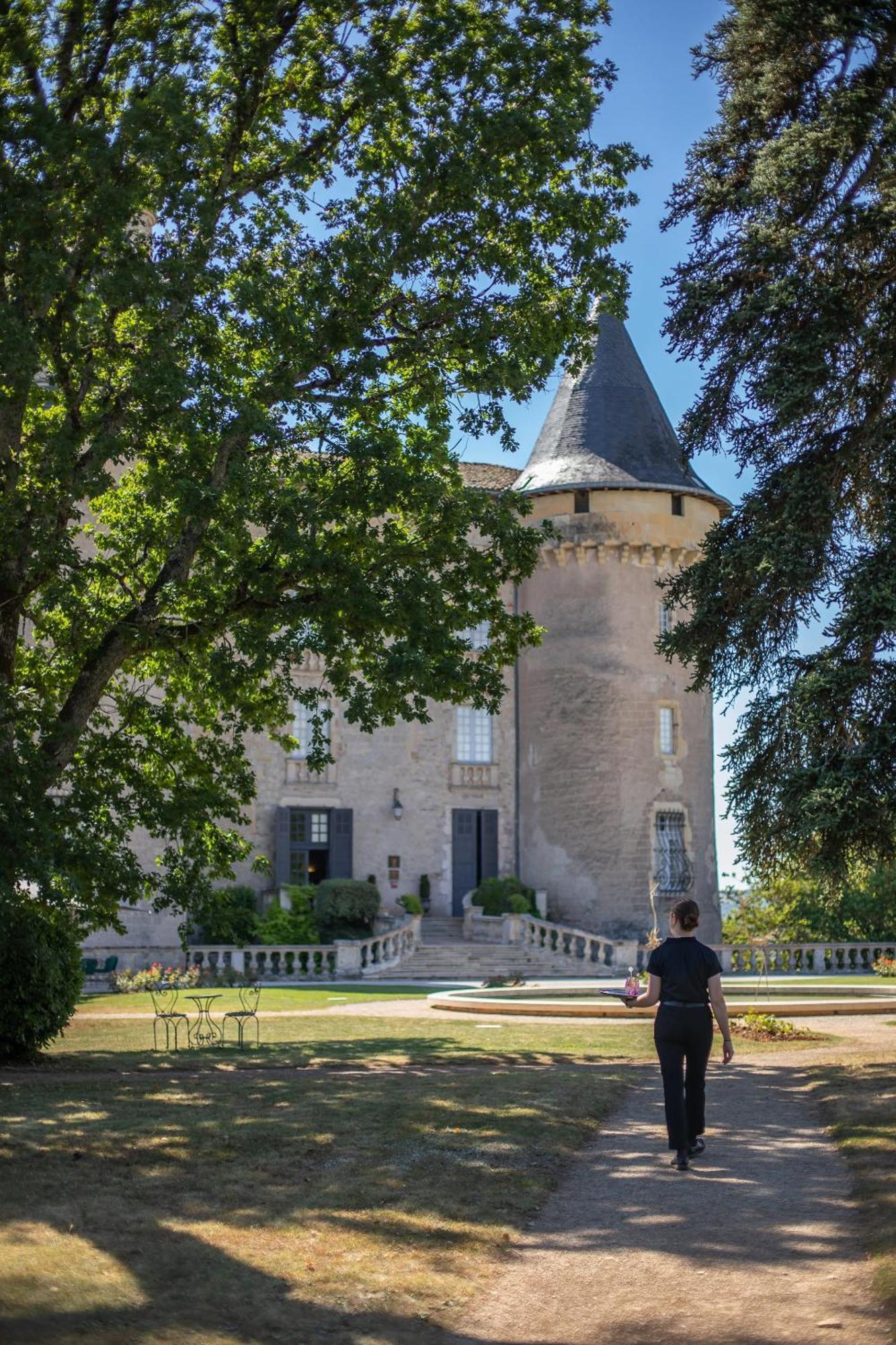 Chateau De Mercuès Exteriör bild