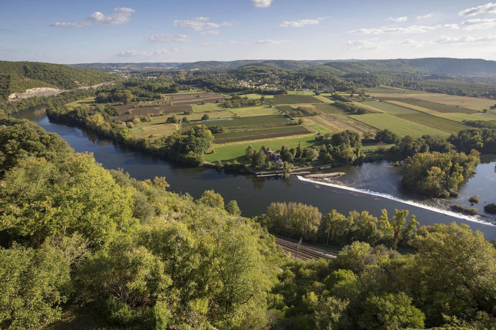 Chateau De Mercuès Exteriör bild